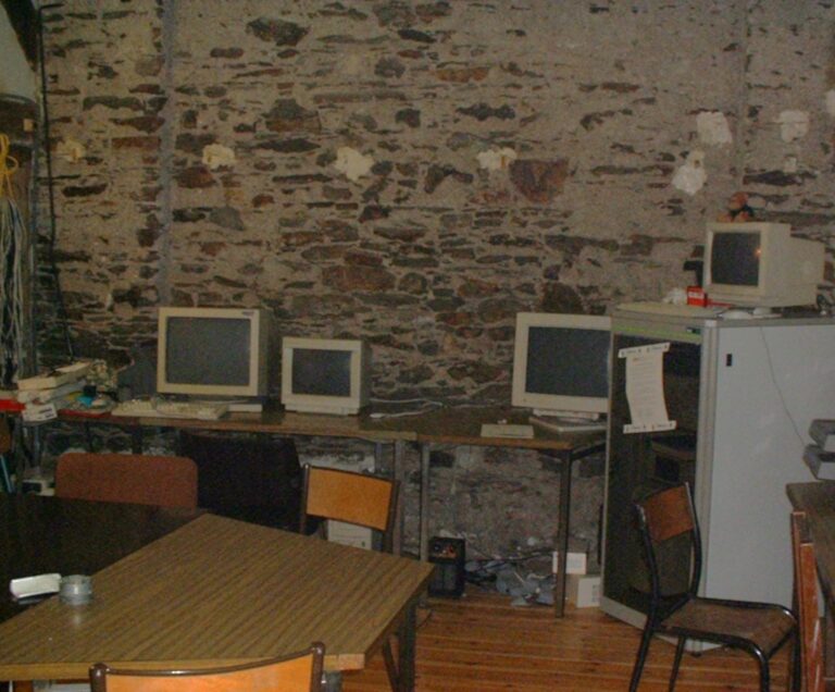 Install Party B17 Nantes - Février 2002