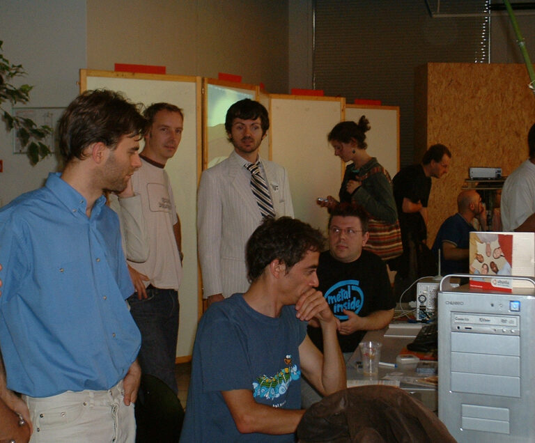 Festival Scopitone - Salle des Postes 2 - Juillet 2005